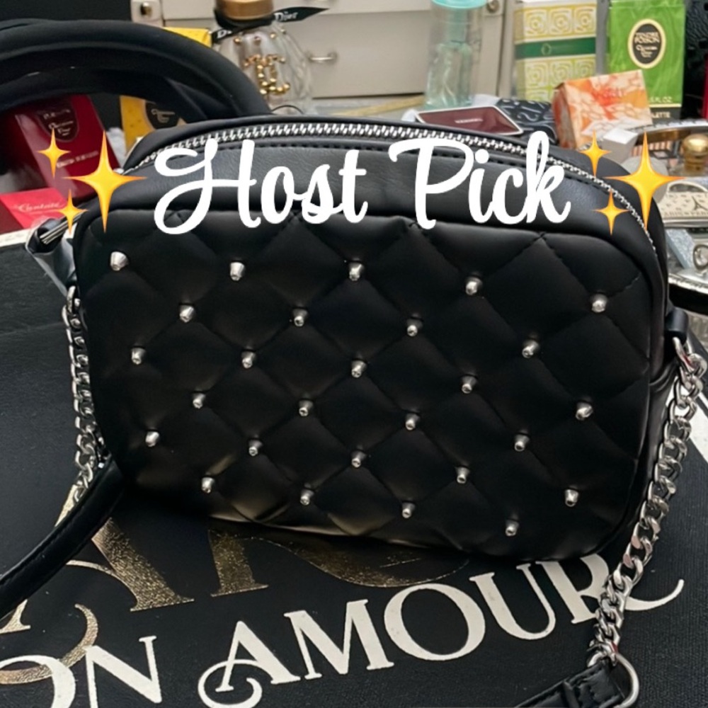 @Zambaka✨Rebecca Minkoff Black Quilted Silver Studded Crossbody Bag✨NWT - Picture 2 of 9